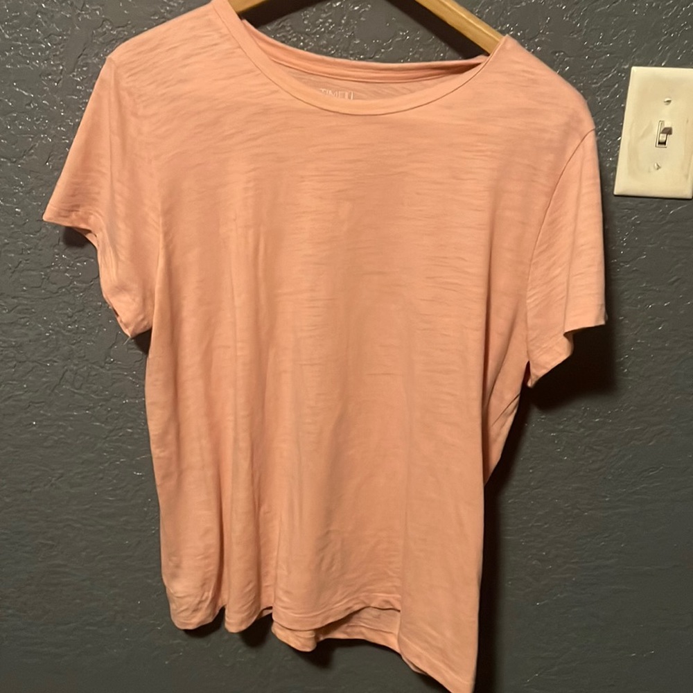 Pink tee